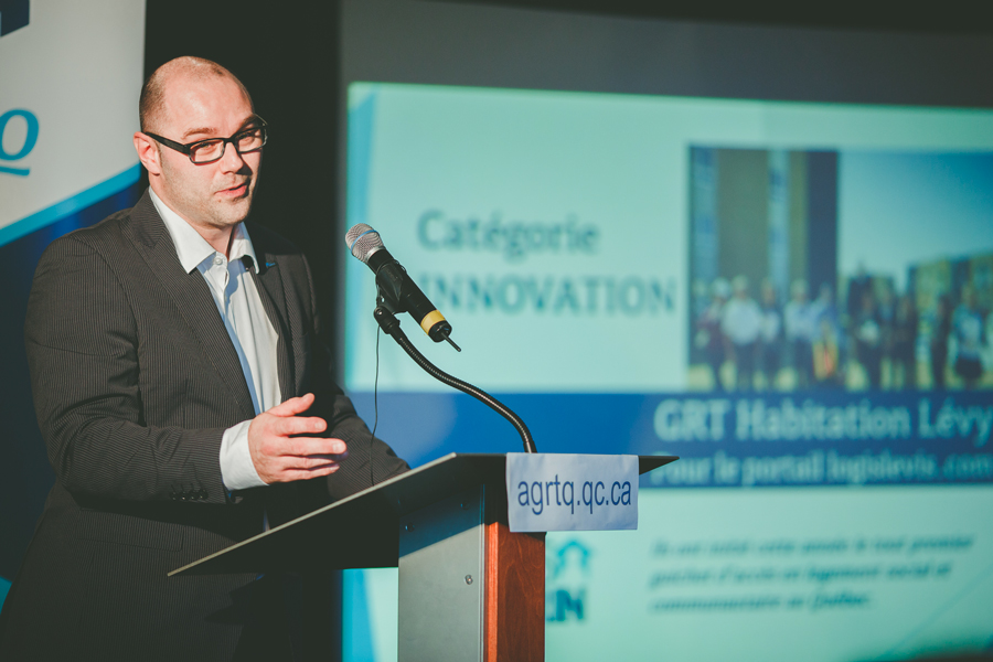 Monsieur Alain Marcoux, directeur g&eacute;n&eacute;ral du GRT Habitation L&eacute;vy lors de son allocution de remerciement